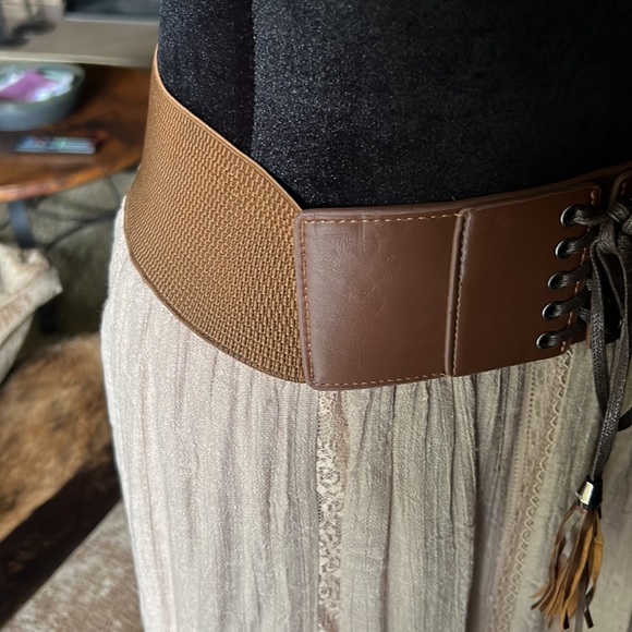 Altar’d State Skirt - Picture 6 of 6